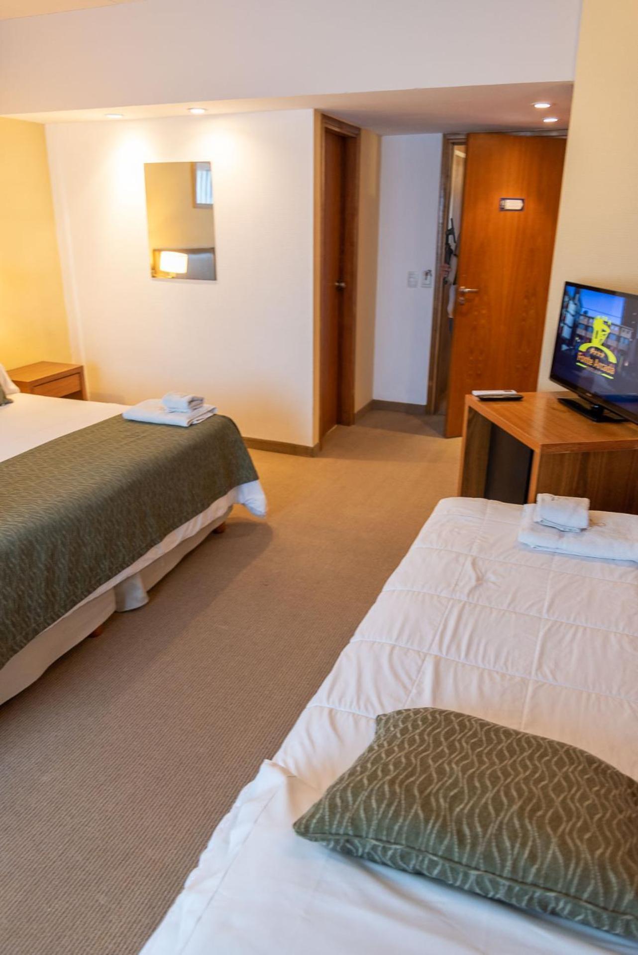 Fonte Arcada Hotel Villa Gesell Room photo