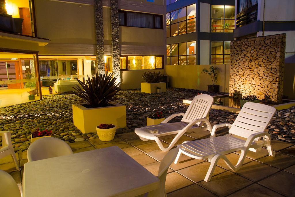 Fonte Arcada Hotel Villa Gesell Exterior photo